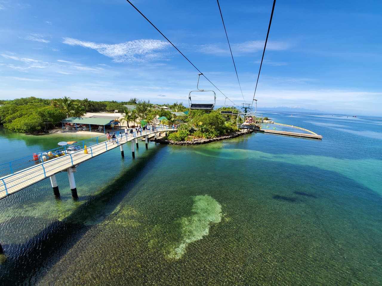 Mahogany Bay Cruise Terminal, Coxen Hole, Honduras - Ambiente de la terminal